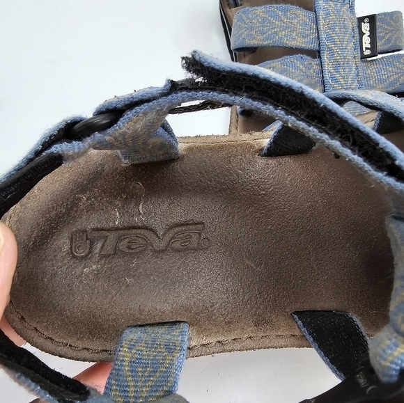 Teva | Dorado blue tan strappy Gorpcore outdoor sandals | WMS 7 - Picture 8 of 12